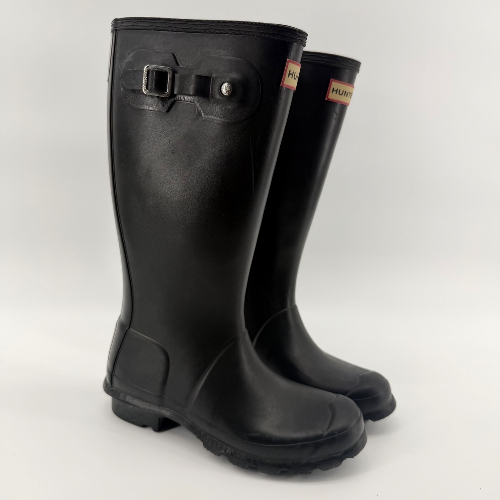 Hunter Rain Boots Women's 6 Black Original Tall Matte Rubber Waterproof Buckle